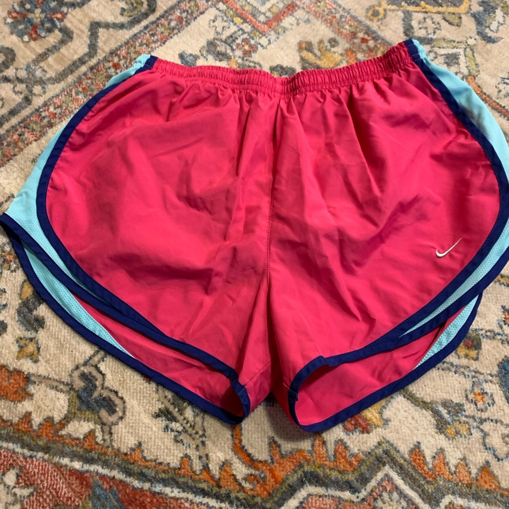 Nike Tempo Shorts - L